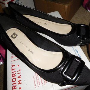 9M ANNE KLEIN IFLEX Melanie black textile kitten h